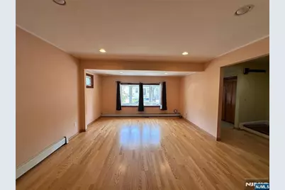 276 Madison Avenue, Clifton, NJ 07011 - Photo 10