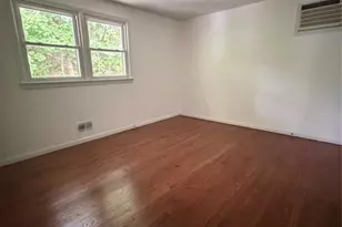 387 Farnham Ave 2, Lodi, NJ 07644 - Photo 2