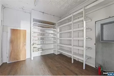 153 Sterling Avenue 1st Floor #1st floor, Jersey City, NJ 07305 - Photo 16