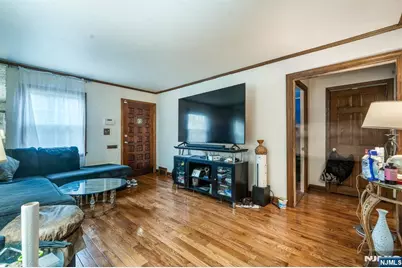 23 Franklin, Montclair, NJ 07042 - Photo 8