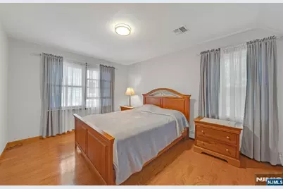 24 Cambridge Road, Tenafly, NJ 07670 - Photo 20