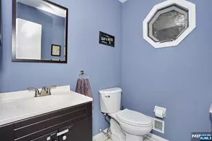 3 Brookside Heights 3I, Wanaque, NJ 07465 - Photo 6