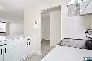 770 Anderson Ave 5F, Cliffside Park, NJ 07010 - Photo 42