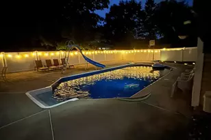 405 Burnet Pl, Paramus, NJ 07652 - Photo 28