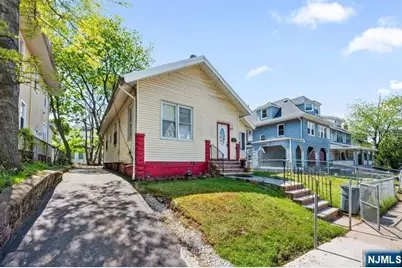 44 Scheerer Avenue, Newark, NJ 07112 - Photo 2