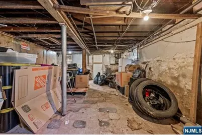 44 Scheerer Avenue, Newark, NJ 07112 - Photo 20