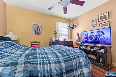 44 Scheerer Avenue, Newark, NJ 07112 - Photo 16