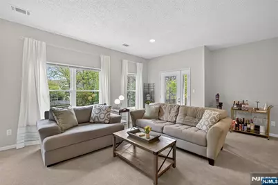 919 Burgundy Way, Wayne, NJ 07470 - Photo 8