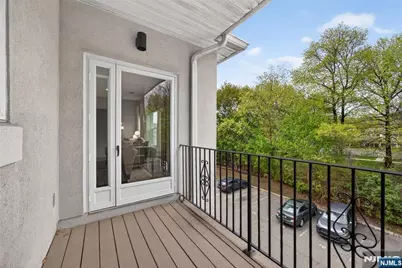 919 Burgundy Way, Wayne, NJ 07470 - Photo 16