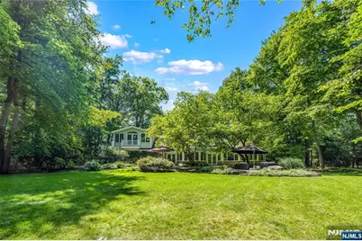 8 White Pine Road, Upper Saddle River, NJ 07458 - Photo 44