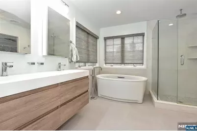 15 Sherbrooke Court, Saddle River, NJ 07458 - Photo 24