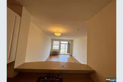 1100 River Road 302 #302, Edgewater, NJ 07020 - Photo 6