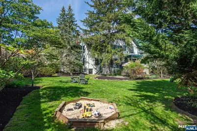 104 Gates Avenue, Montclair, NJ 07042 - Photo 48