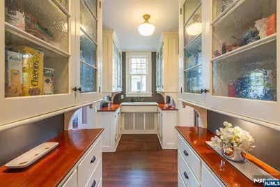 104 Gates Avenue, Montclair, NJ 07042 - Photo 16