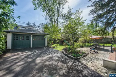 104 Gates Avenue, Montclair, NJ 07042 - Photo 44