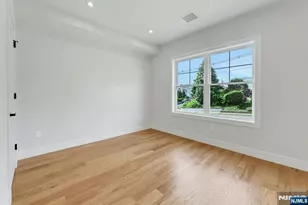 30-32 Centre St, Nutley, NJ 07110 - Photo 18