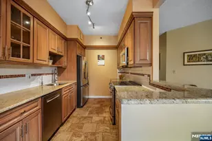 10 Smith Manor Blvd 114, West Orange Township, NJ 07052 - Photo 12
