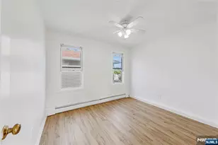 27 Monsignor Owens Pl 2, Nutley, NJ 07110 - Photo 12