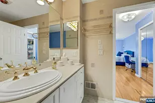100 Easedale Road 100, Wayne, NJ 07470 - Photo 26