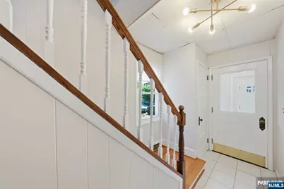 219 Columbus Avenue, Palisades Park, NJ 07650 - Photo 18
