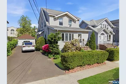 219 Columbus Avenue, Palisades Park, NJ 07650 - Photo 2