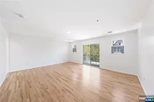 338 S 10th St, Newark, NJ 07103 - Photo 22