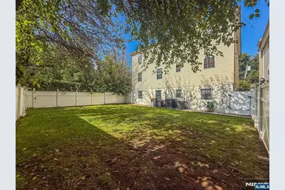 338 S 10th Street, Newark, NJ 07103 - Photo 32
