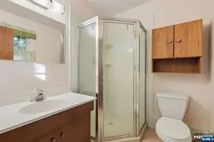 501 Terhune Terrace, Wyckoff Township, NJ 07481 - Photo 22