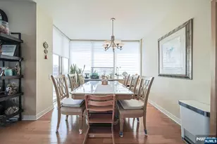 918 Hudson Park, Edgewater, NJ 07020 - Photo 20