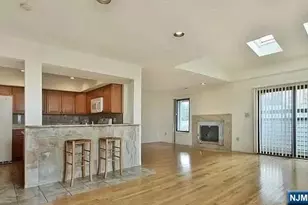 815 Topsail Ln, Secaucus, NJ 07094 - Photo 6