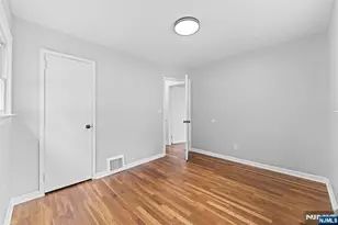 18 Farmingdale Ave, Bloomfield, NJ 07003 - Photo 20