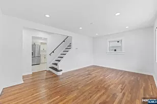 18 Farmingdale Ave, Bloomfield, NJ 07003 - Photo 10