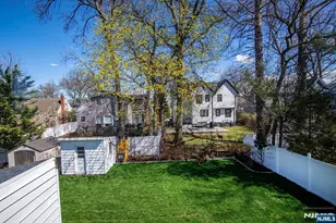 25 Windsor Dr, Dumont, NJ 07628 - Photo 40