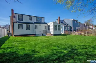 25 Windsor Dr, Dumont, NJ 07628 - Photo 4