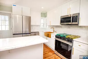 25 Windsor Dr, Dumont, NJ 07628 - Photo 10