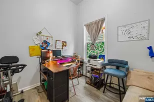 41 Mission St, Montclair, NJ 07042 - Photo 16