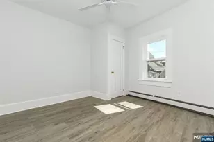 41 Mission St, Montclair, NJ 07042 - Photo 24