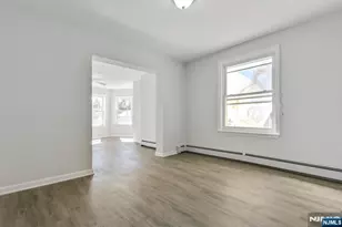41 Mission St, Montclair, NJ 07042 - Photo 22