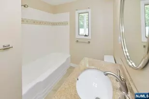89 Crescent Ave, Wyckoff Township, NJ 07481 - Photo 16
