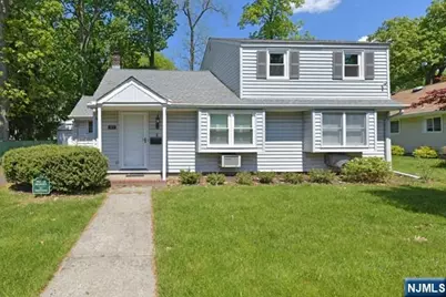 89 Crescent Avenue, Wyckoff Township, NJ 07481 - Photo 1