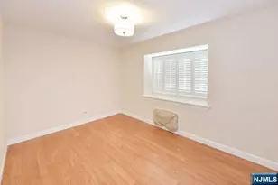 89 Crescent Ave, Wyckoff Township, NJ 07481 - Photo 14