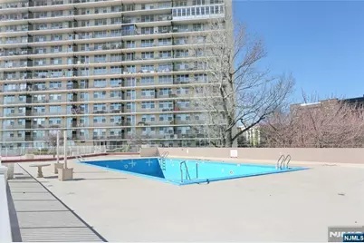 6040 Boulevard E 21J #21j, West New York, NJ 07093 - Photo 16
