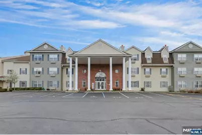 6412 Richmond Road 412 #412, West Milford, NJ 07480 - Photo 2
