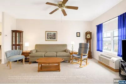 6412 Richmond Road 412 #412, West Milford, NJ 07480 - Photo 10