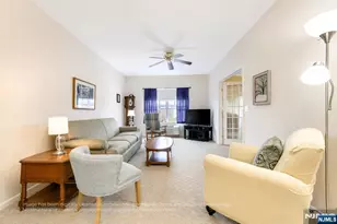 6412 Richmond Road 412, West Milford, NJ 07480 - Photo 8