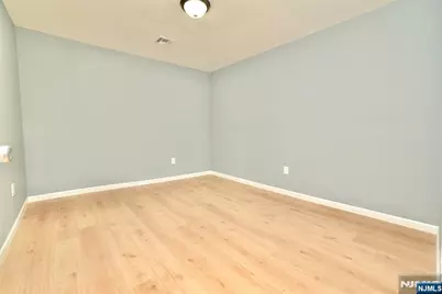 678 Highland Avenue, Newark, NJ 07104 - Photo 22