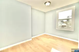 678 Highland Ave, Newark, NJ 07104 - Photo 10