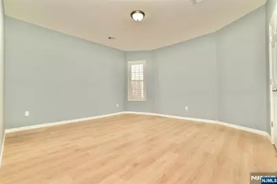 678 Highland Avenue, Newark, NJ 07104 - Photo 12