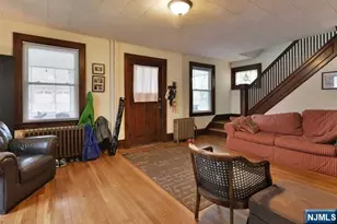 71 Everett St, Closter, NJ 07624 - Photo 4