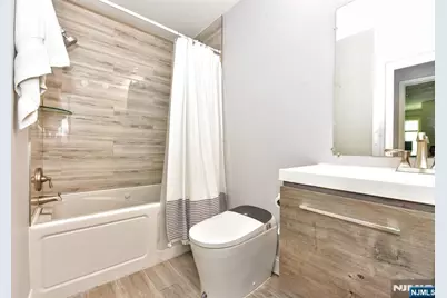 1069 Cambridge Court, Mahwah, NJ 07430 - Photo 18